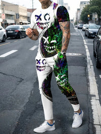 Conjunto de duas peças composto por camiseta de gola careca respirável e calça *oversized* de pernas largas.